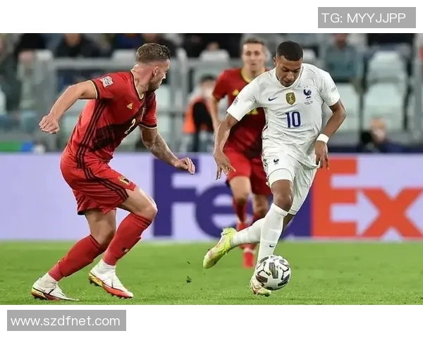 2020欧洲杯小组赛精彩回顾与球队表现分析全景展现